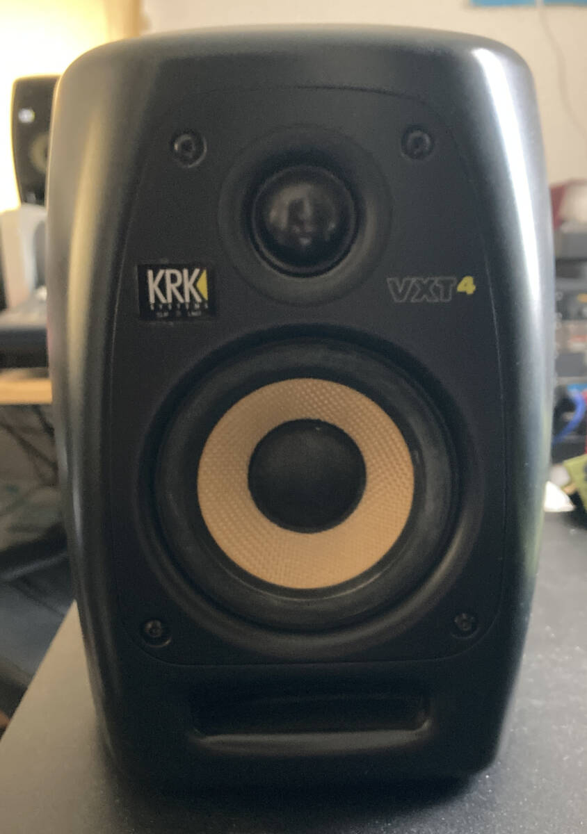 Yahoo!オークション -「krk vxt4」の落札相場・落札価格 Yahoo!オークション -「krk vxt4」の落札相場・落札価格
