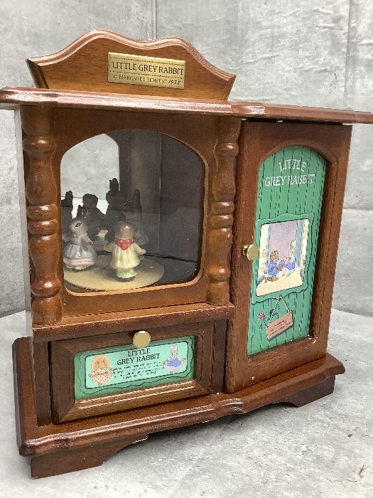 Yahoo!オークション -「little grey rabbit」の落札相場・落札価格 Yahoo!オークション -「little grey rabbit」の落札相場・落札価格