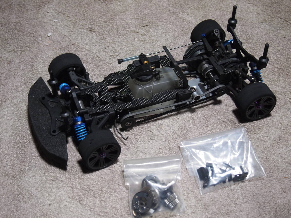 Yahoo!オークション -「kyosho v one」(完成品(エンジン Yahoo!オークション -「kyosho v one」(完成品(エンジン