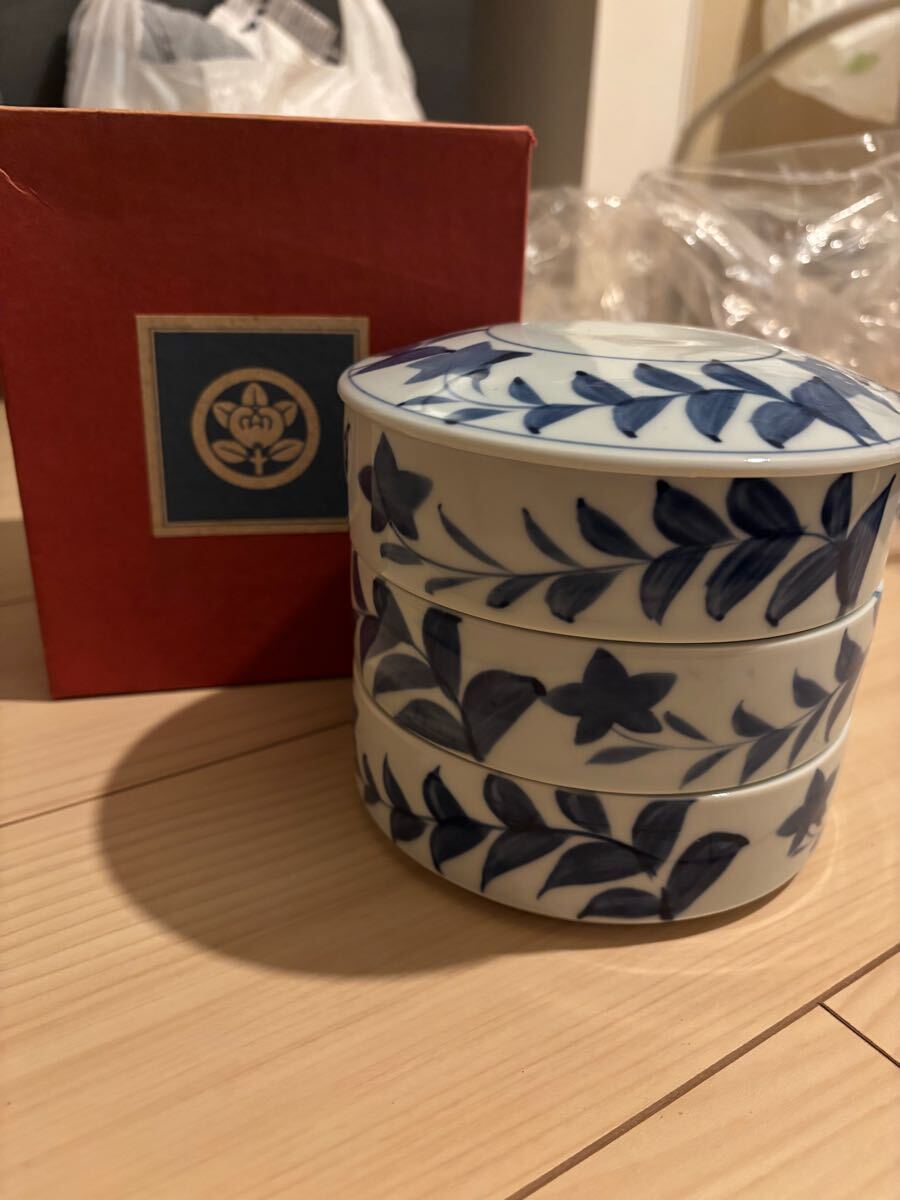 Yahoo!オークション -「三段重 陶器」(キッチン、食器) の落札 Yahoo!オークション -「三段重 陶器」(キッチン、食器) の落札