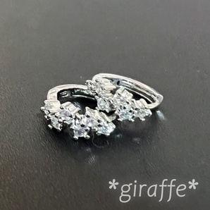 B594 匿名配送 リングピアス ジルコニア レディース s925 シルバー フリーサイズ ピアス