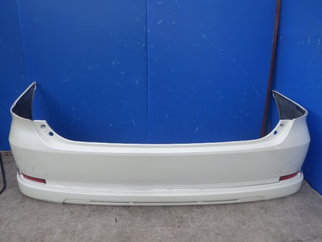 [F] неоригинальный товар?? нижний спойлер есть Toyota оригинальный задний бампер ACR50W Estima Aeras 070 white pearl ACR55W GSR50W GSR55W