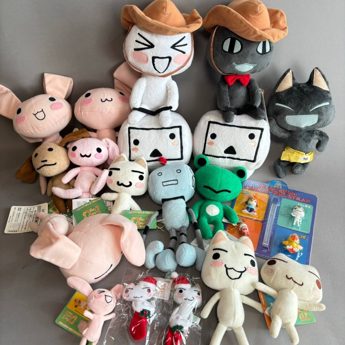 Yahoo!オークション -「どこでもいっしょ クロ ぬいぐるみ」の Yahoo!オークション -「どこでもいっしょ クロ ぬいぐるみ」の