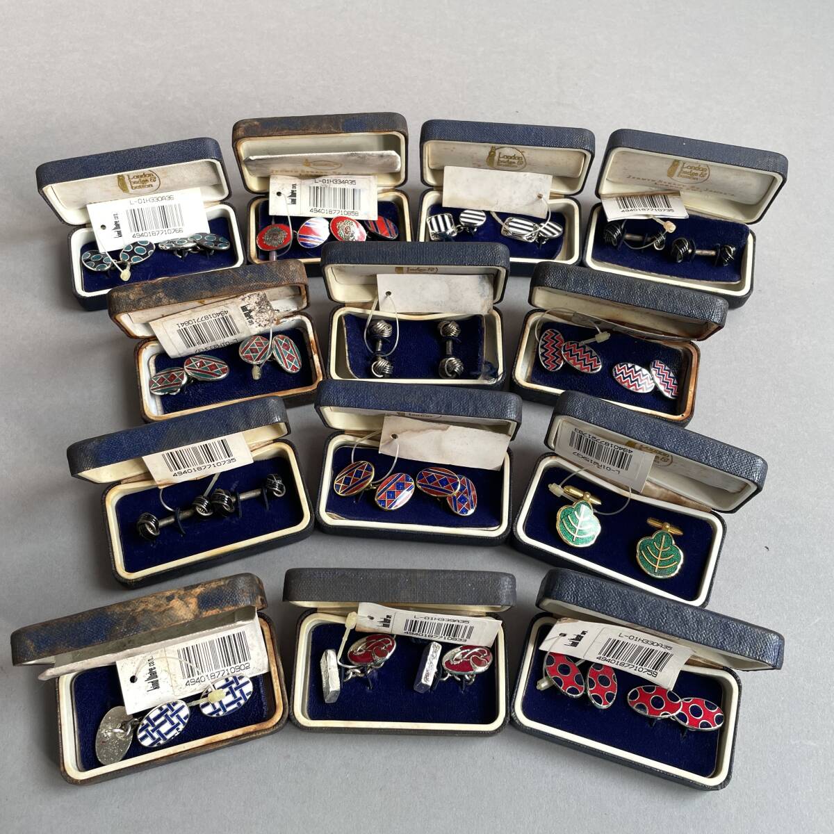 Yahoo!オークション -「london badge」の落札相場・落札価格