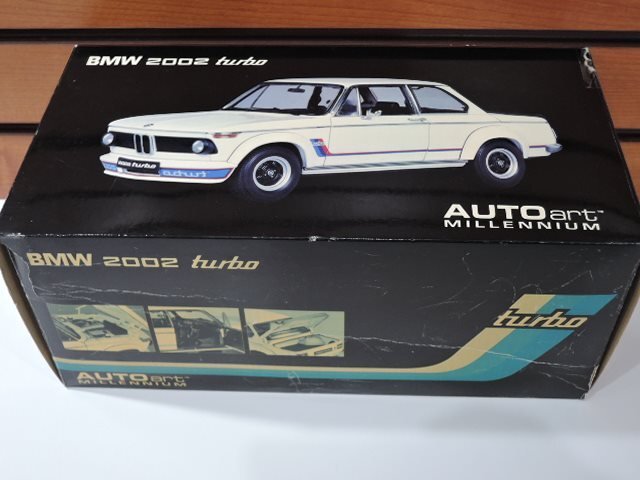 Yahoo!オークション -「bmw2002」(乗用車) (オートアート)の落札 Yahoo!オークション -「bmw2002」(乗用車) (オートアート)の落札