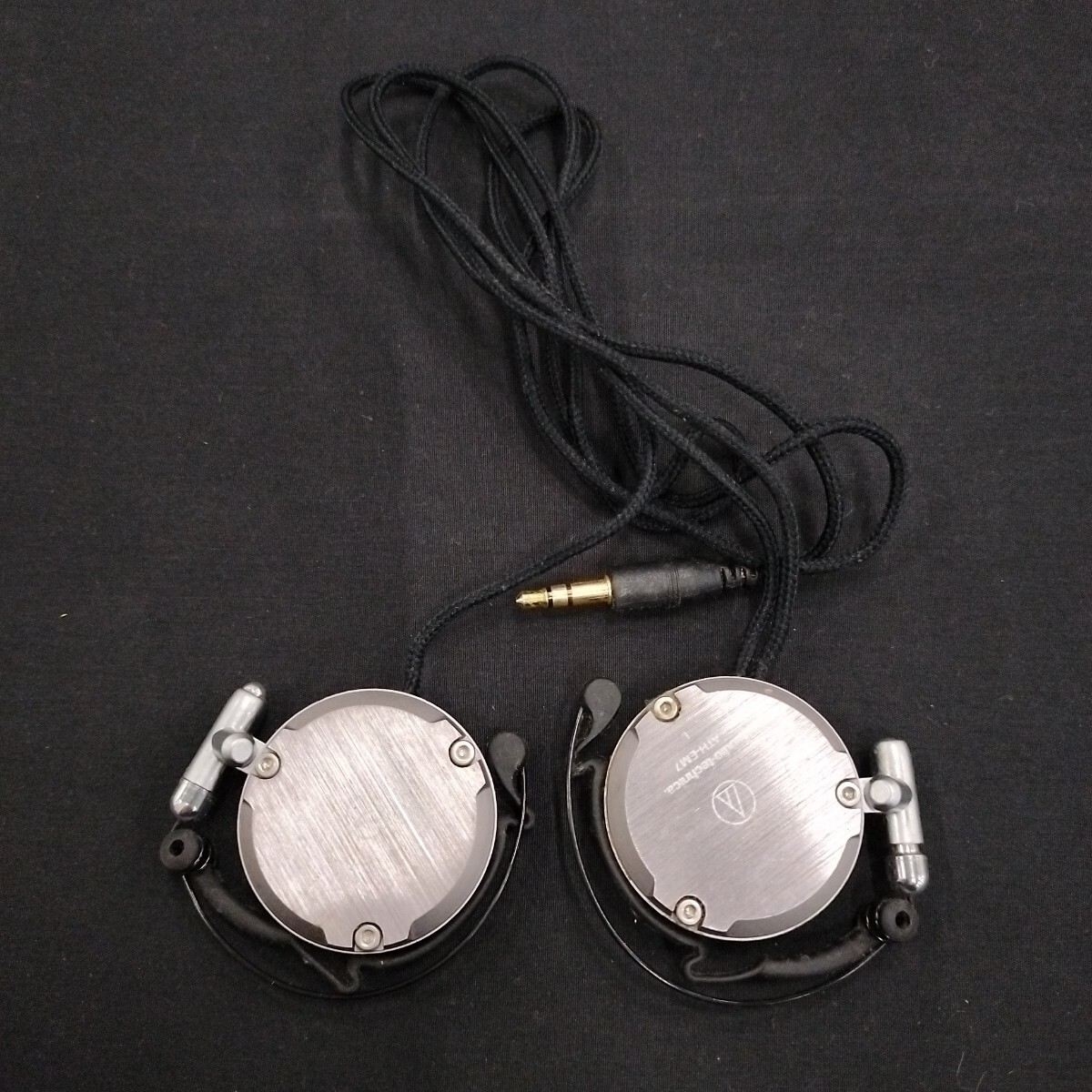 Yahoo!オークション -「audio-technica ath-em700」の落札相場 Yahoo!オークション -「audio-technica ath-em700」の落札相場