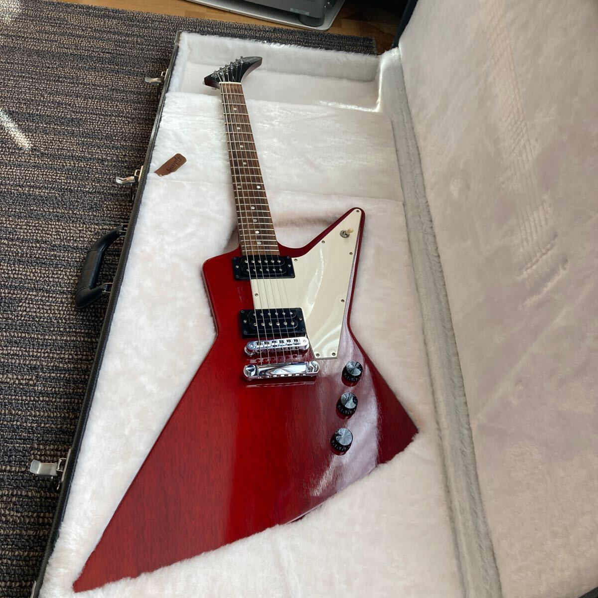 Yahoo!オークション -「gibson explorer」(ギター) (楽器、器材 Yahoo!オークション -「gibson explorer」(ギター) (楽器、器材