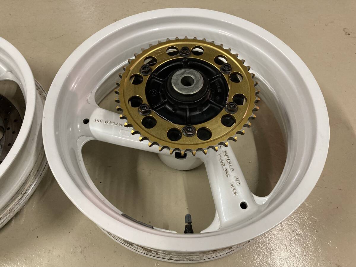 YAMAHA FZR750R OW01純正ホイール