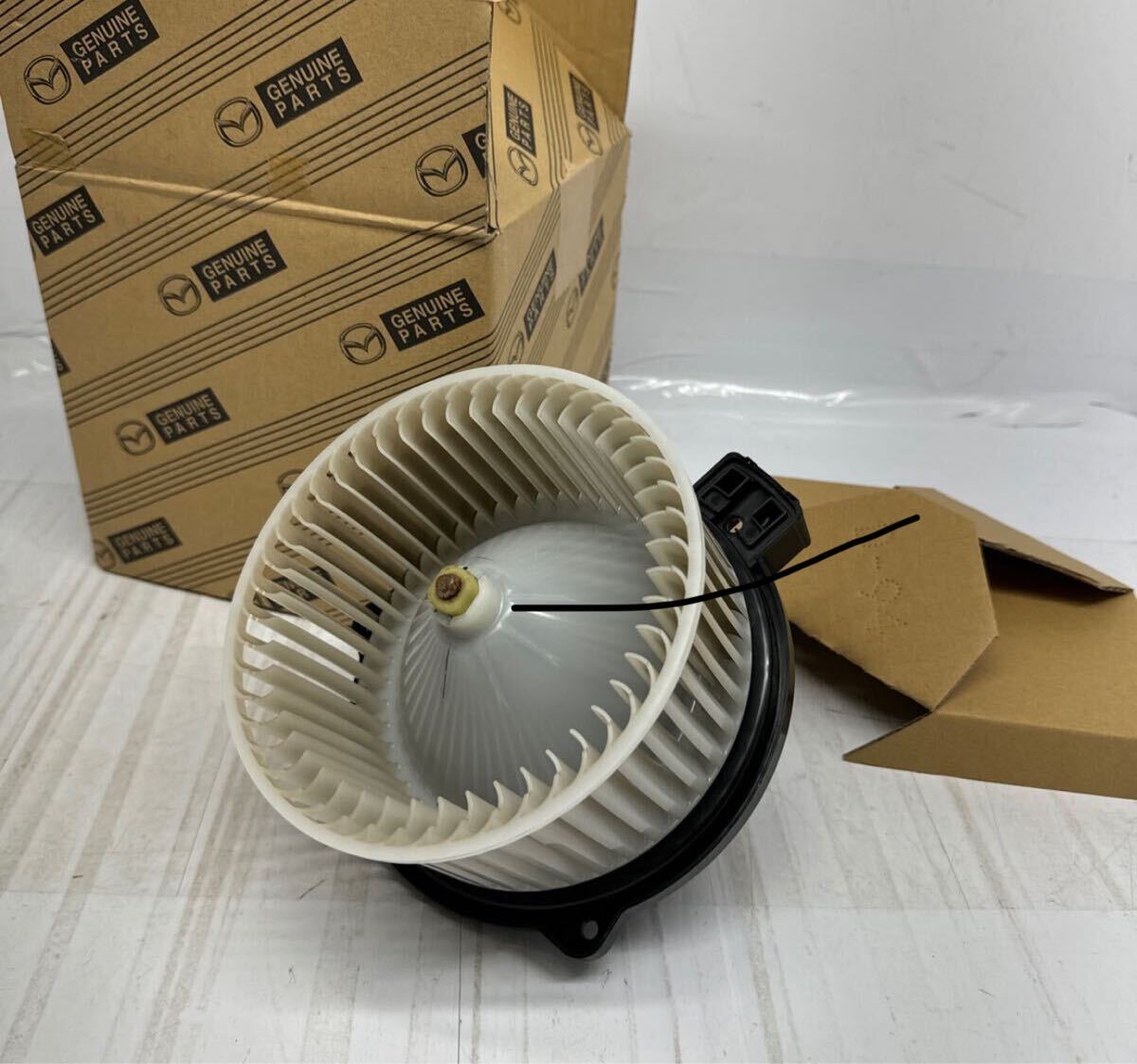 MAZDAマツダ ブロアモーター 872700-6500 中古 HB111GMK