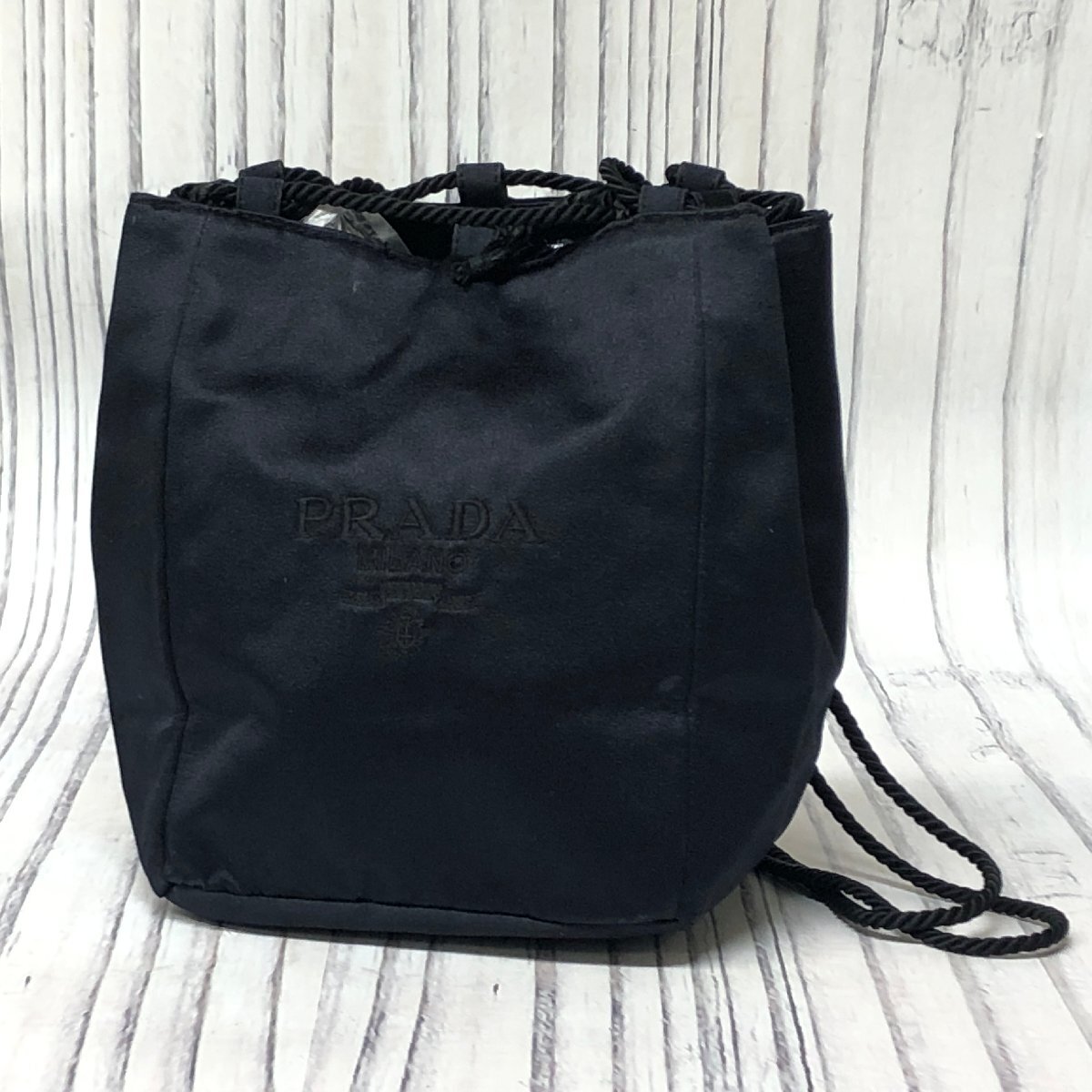 Yahoo!オークション -「prada 巾着 バッグ」(ショルダーバッグ Yahoo!オークション -「prada 巾着 バッグ」(ショルダーバッグ