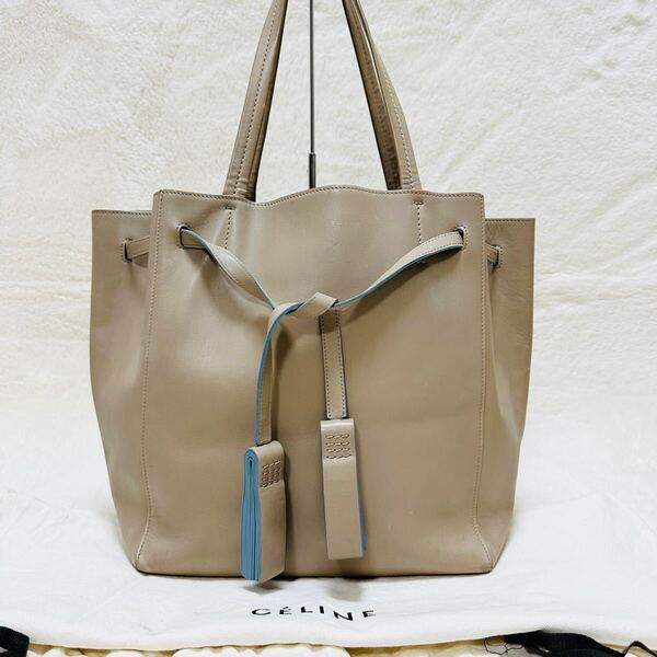 CELINE ベージュ トートバッグ レザー カバファントム タッセル 保存袋 ハンドバッグ レザー 本革 ショルダーバッグ