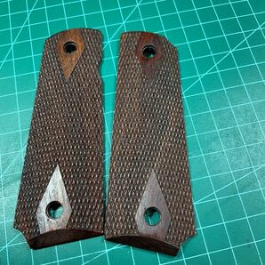 木製グリップ 1911ガバメントオイルフィニッシュ マルイ対応 ①