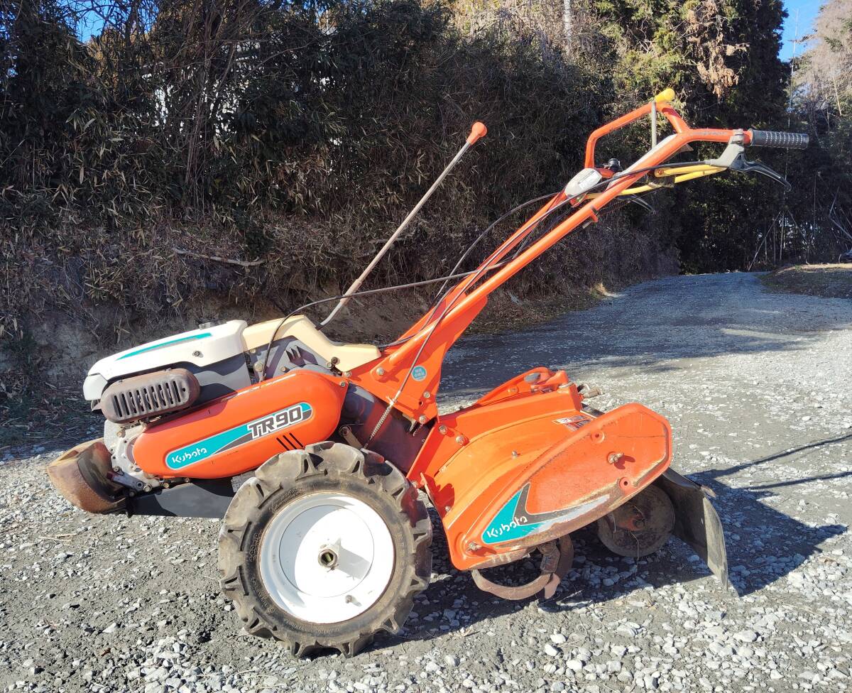引取り限定】 岐阜市発 クボタ 耕運機 土の助ミニ TR50 家庭菜園 中古現状  ガソリン(車体)｜売買されたオークション情報、Yahoo!オークション(旧ヤフオク!) の商品情報をアーカイブ公開 -  オークファン（aucfan.com）