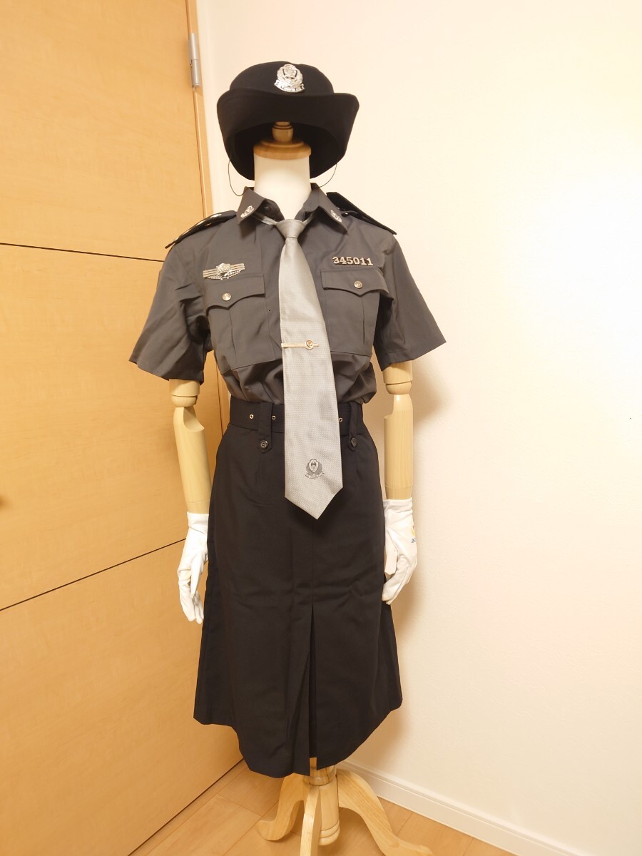 Yahoo!オークション -「女性警察官」の落札相場・落札価格 Yahoo!オークション -「女性警察官」の落札相場・落札価格