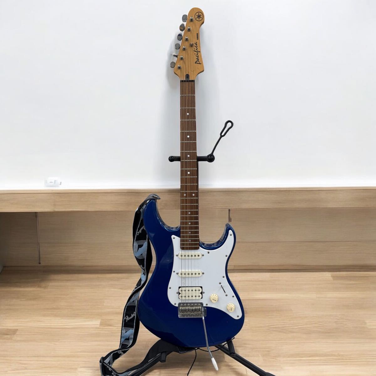 Yahoo!オークション -「yamaha pacifica 012」(エレキギター Yahoo!オークション -「yamaha pacifica 012」(エレキギター