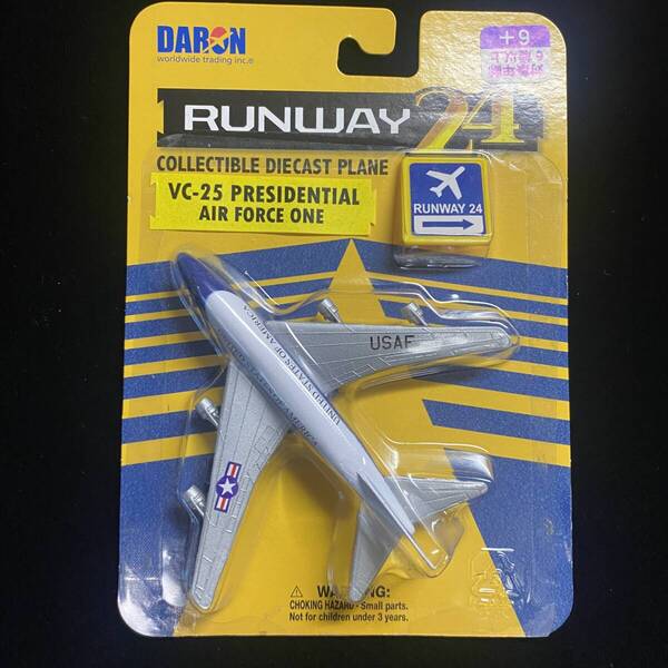 (新品・未開封) DARON RUNWAY24 VC-25 エアフォースワン 滑走路無し
