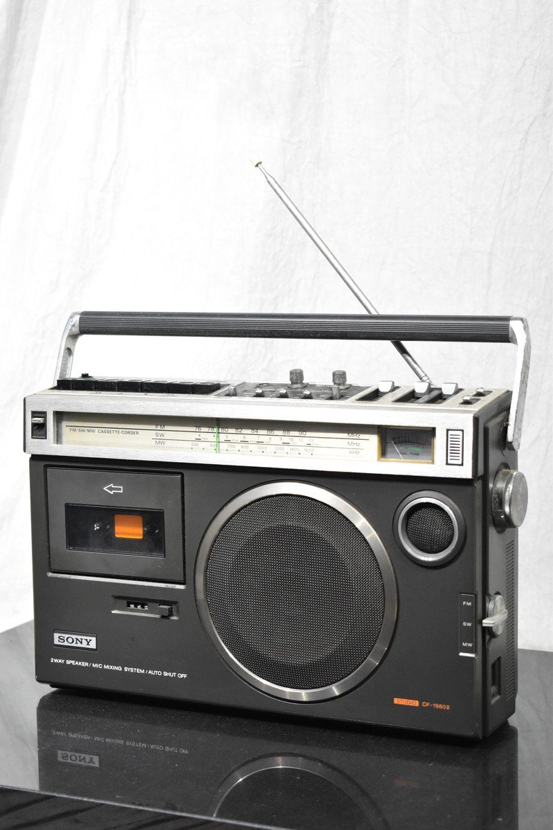 Yahoo!オークション -「sony cf-1980 ii」の落札相場・落札価格