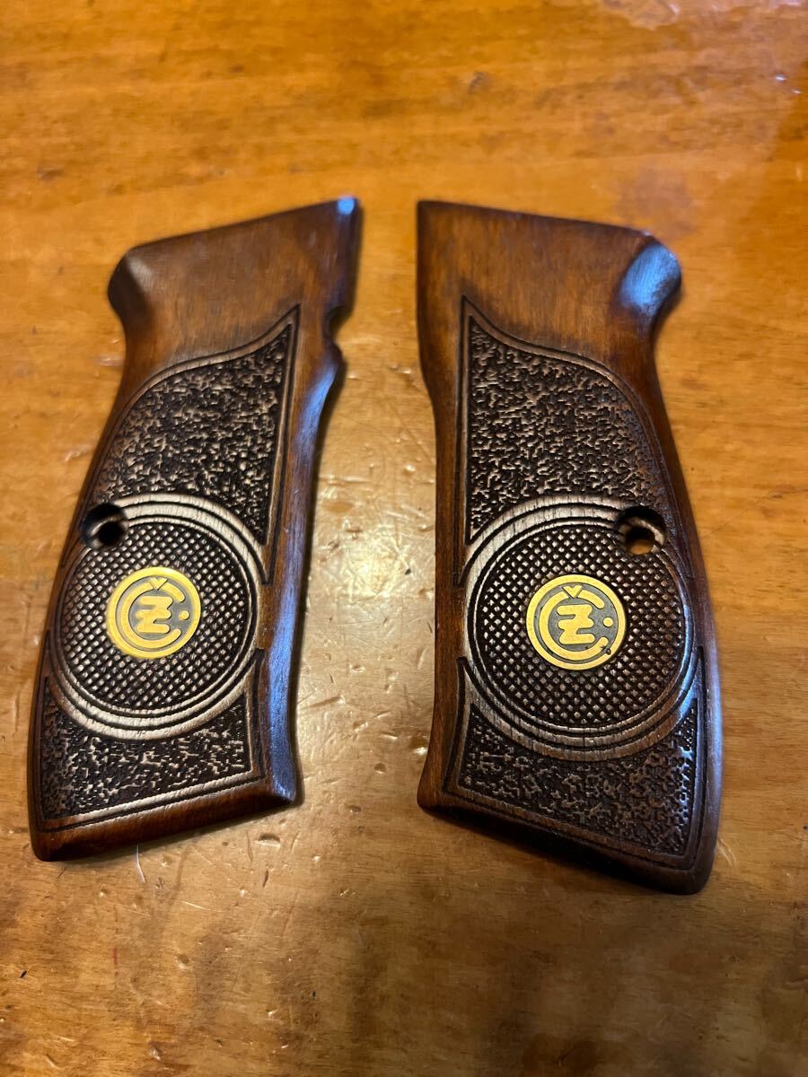 Yahoo!オークション -「cz75 木製グリップ」の落札相場・落札価格 Yahoo!オークション -「cz75 木製グリップ」の落札相場・落札価格