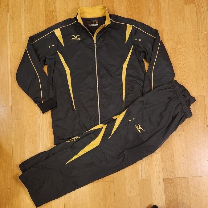 中古 ミズノプロ MIZUNO PRO メンズ ブレスサーモ 上下 XOサイズ Yahoo!オークション -「ミズノ ジャージ 上下 xo」の落札相場