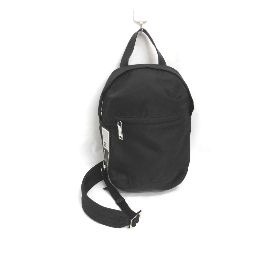 NA39645 プラダ ボディバッグ/ワンショルダーバッグ 2VZ023 ナイロン ブラック PRADA 中古