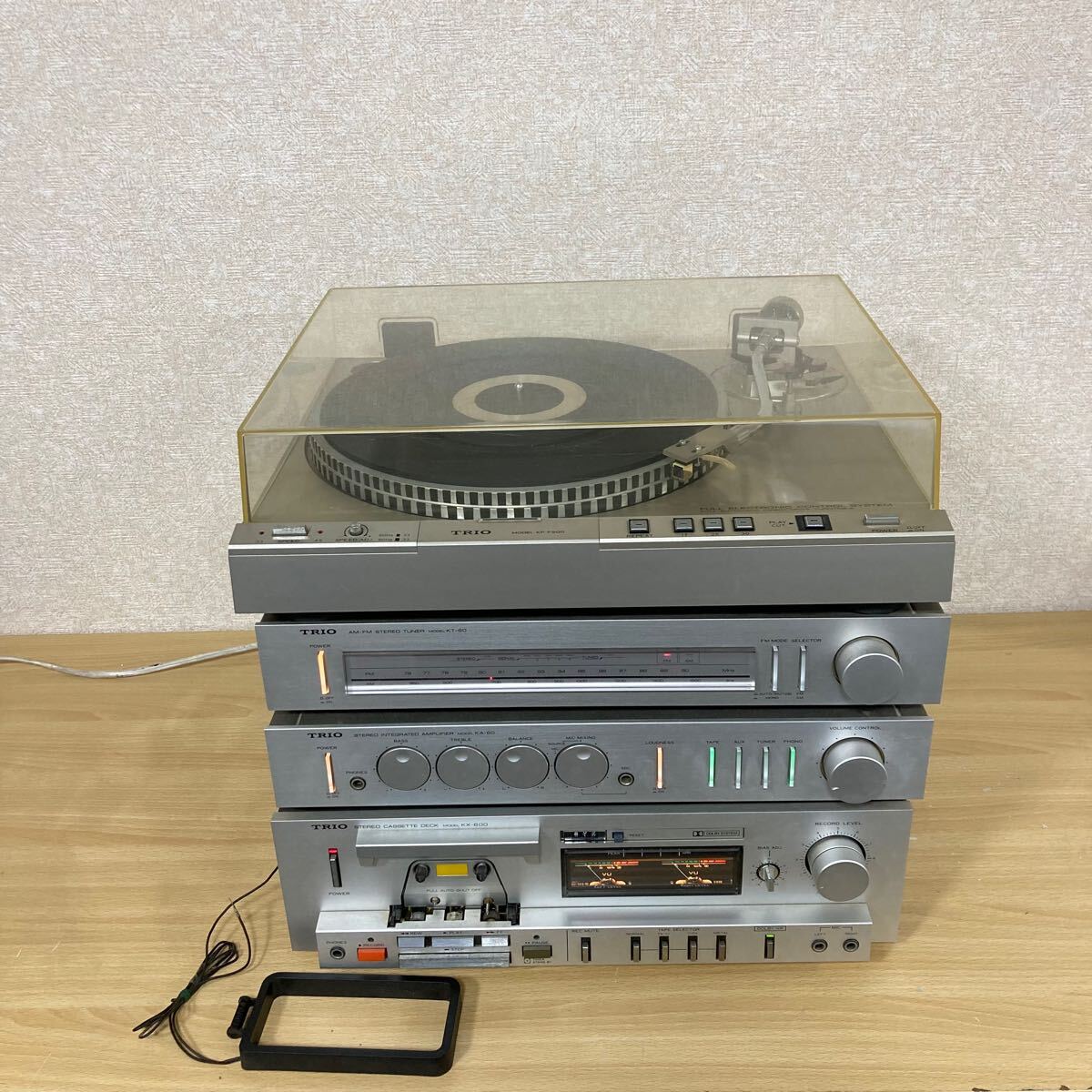Yahoo!オークション -「(trio トリオ)」(システムコンポ Yahoo!オークション -「(trio トリオ)」(システムコンポ