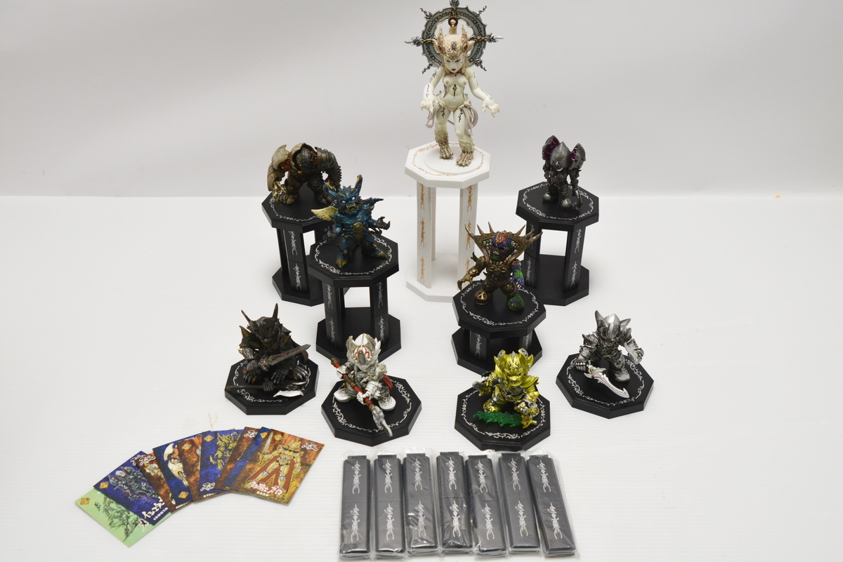Yahoo!オークション -「牙狼デフォルメ魔戒コレクション」の落札