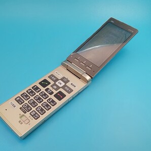 K1884 au SIMフリー 簡単ケータイ KYF36 KYOCERA 簡易確認&簡易清掃&初期化OK 判定○ 送料無料 WebにてSIMロック解除受付手続済み