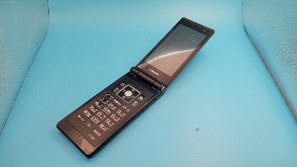 K2014 docomo FOMA F-01E FUJITSU/ 富士通 簡易動作確認&簡易清掃&初期化OK 判定○ 現状品 送料無料