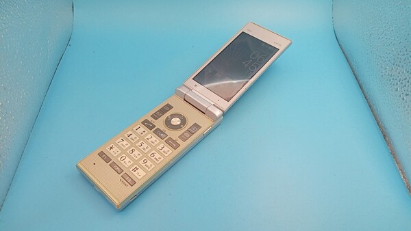 K2151 au SIMフリー MARVERA KYF35 KYOCERA 簡易確認&簡易清掃&初期化OK 判定○ 送料無料 WebにてSIMロック解除受付手続済み