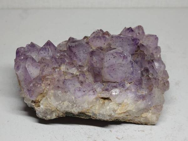 【紫水晶】◆736g◆ アメジスト クォーツ 水晶 原石 鑑賞石 自然石 天然石 鉱石 鉱物 水石 宝石 ジュエリー 置物 インテリア