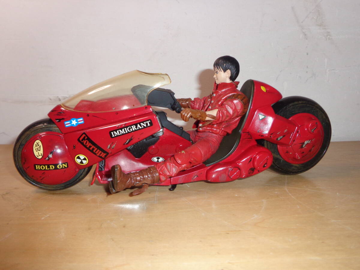Yahoo!オークション -「akira 金田 バイク」の落札相場・落札価格