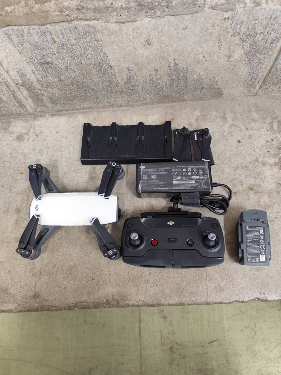 Yahoo!オークション -「dji spark fly more combo」の落札相場 Yahoo!オークション -「dji spark fly more combo」の落札相場