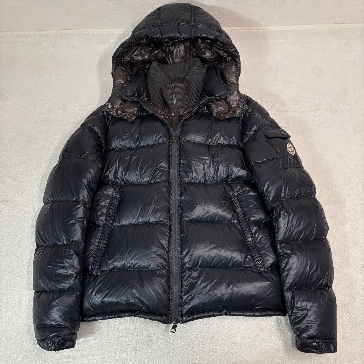 Yahoo!オークション -「(moncler モンクレール)zin」の落札相場 Yahoo!オークション -「(moncler モンクレール)zin」の落札相場