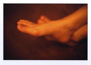 カマウチ ヒデキ (鎌内秀樹) Hideki Kamauchi "Feet#2" ゼラチンシルバープリント 直筆サイン