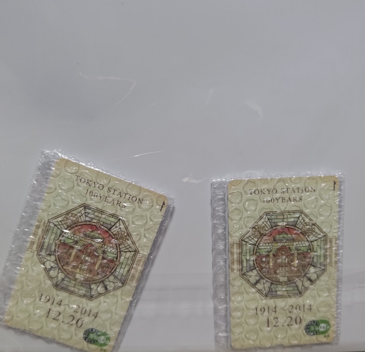 Yahoo!オークション -「100周年記念 suica 2枚」の落札相場