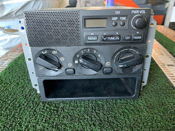 キャンター FD70 ほか ジェネレーションキャンター 標準 オーディオ エアコンパネル スイッチ