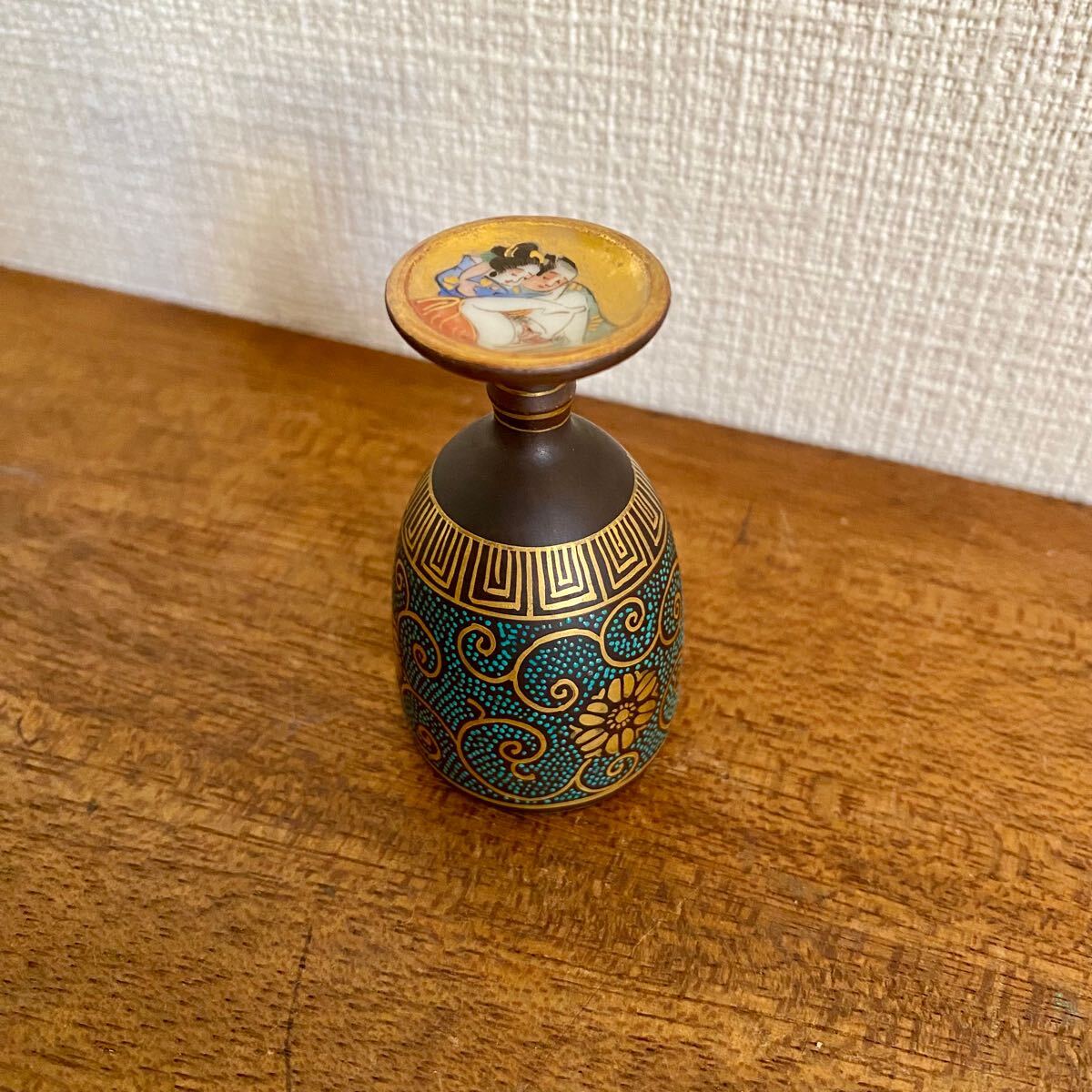 Yahoo!オークション -「浮世絵春画」(酒器) (九谷)の落札相場 Yahoo!オークション -「浮世絵春画」(酒器) (九谷)の落札相場