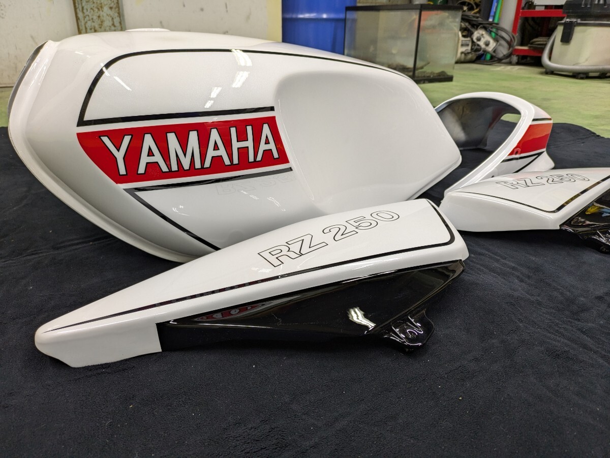 Yahoo!オークション -「rz250 外装セット」(ヤマハ用) (タンク Yahoo!オークション -「rz250 外装セット」(ヤマハ用) (タンク