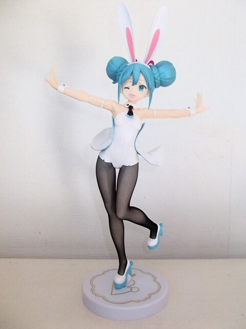 Yahoo!オークション -「バニーフィギュア」(初音ミク) (コミック Yahoo!オークション -「バニーフィギュア」(初音ミク) (コミック