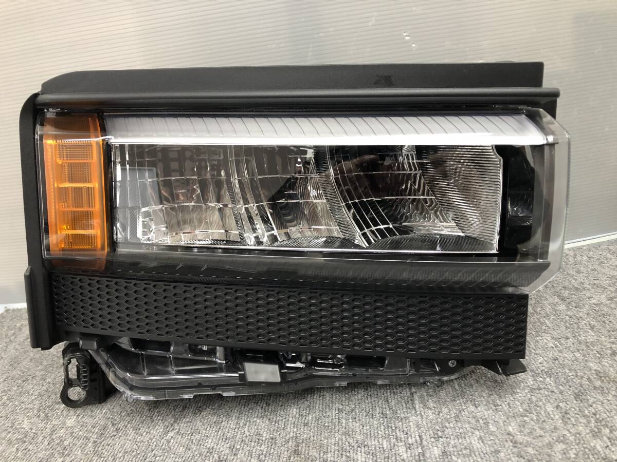 □□2501-191 新車外し ランドクルーザー ランクル 250 TRJ250W GDJ250W 純正 右 ヘッドライト ヘッドランプ LED ICHIKOH 60-343 刻印 4V