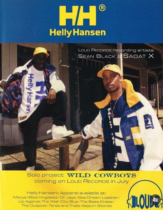 SADAT X着用モデル】90s HELLY HANSEN ビッグロゴ Tシャツ M-L SADAT X着用モデル】90s HELLY HANSEN ビッグロゴ Tシャツ M-L