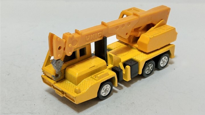 トミカ 日産ディーゼル UD ユニック トラッククレーン