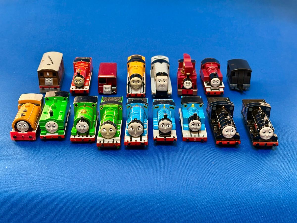Amazon.co.jp: トミカトーマス アルファ αシステム まとめて16点