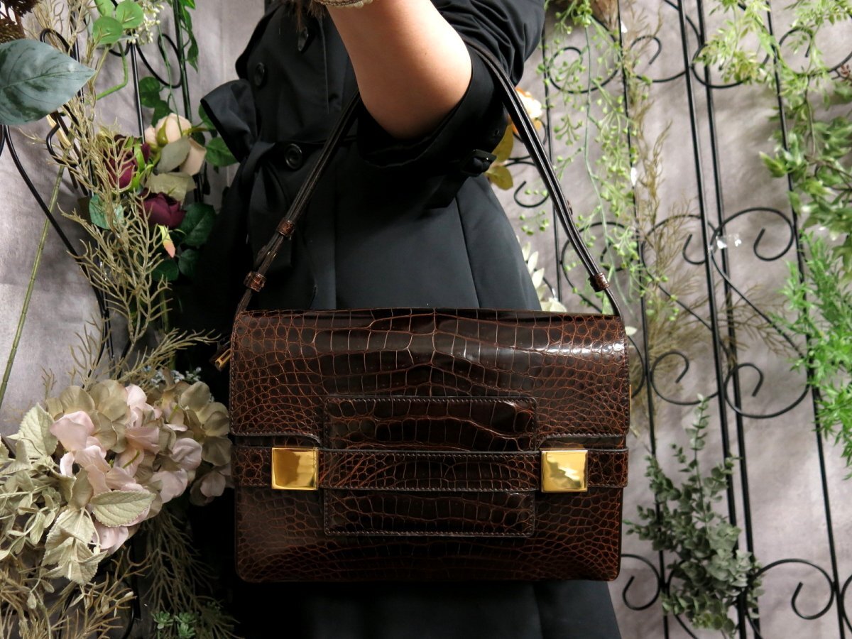 Yahoo!オークション -「delvaux デルボー」(ハンドバッグ Yahoo!オークション -「delvaux デルボー」(ハンドバッグ
