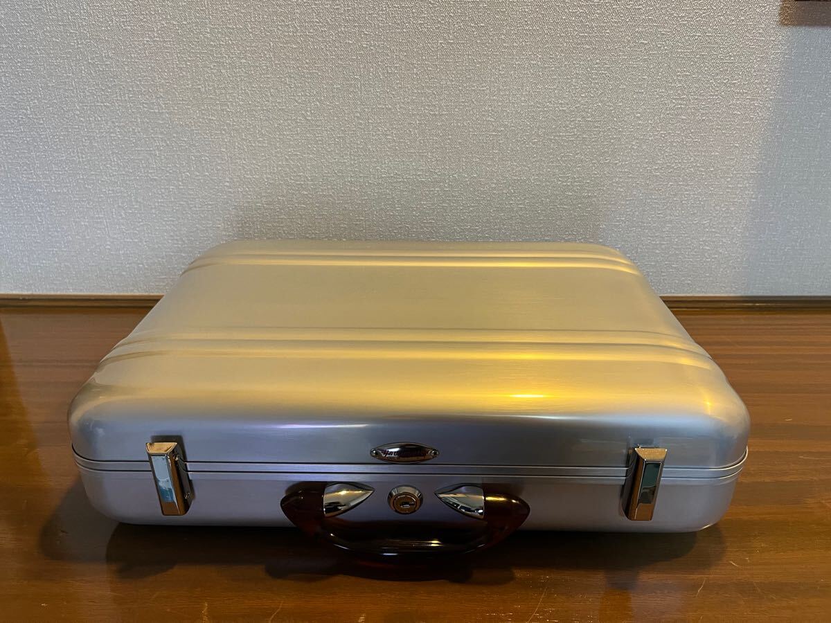 Yahoo!オークション -「限定ゼロハリバートン」(事務、店舗用品 Yahoo!オークション -「限定ゼロハリバートン」(事務、店舗用品