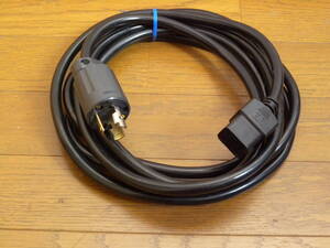 Unielec 125V-16A 電源コード 12AWG(3.3sq) 引掛NEMA L5-20 & IEC C19プラグ付き 約4M 中古【送料込み】