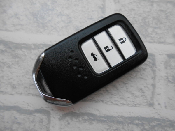 ☆希少モデル/送料無料/ホンダ/3ボタン/72147-T9A-J01/グレイス/ガソリン車/スマートキー/キーレス☆B2501-36