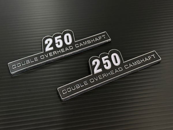 Yahoo!オークション -「z250ft サイドカバー」の落札相場・落札価格