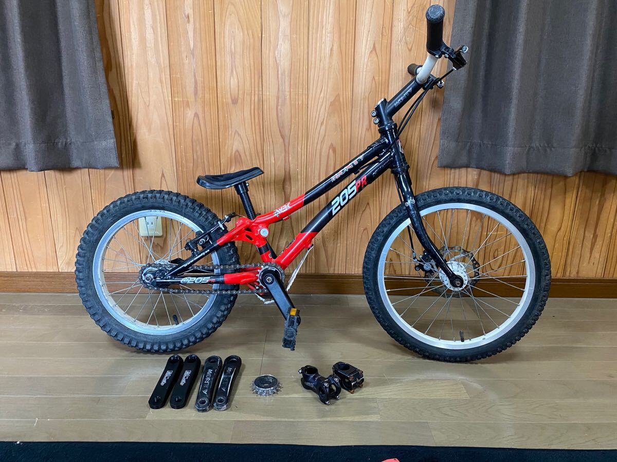 Yahoo!オークション -「monty トライアル」(車体) (自転車 Yahoo!オークション -「monty トライアル」(車体) (自転車