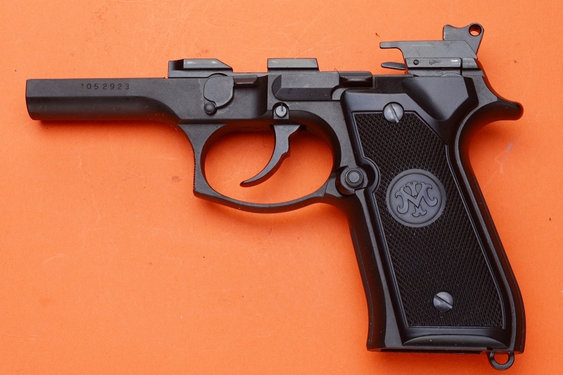 楽天市場】マルシン M9 HW ブラック（発火式 モデルガン 完成品